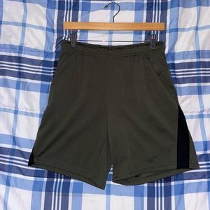 Nike Dri-Fit Shorts Olive Sz S